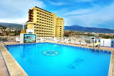 Image de Skyview Hotel by Livvo