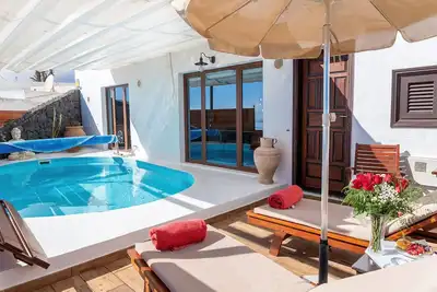 Image de F. La Casita - Piscine PRIVÉE Climat, Sauna Et Jacuzzi. Wifi Vues À La Mer
