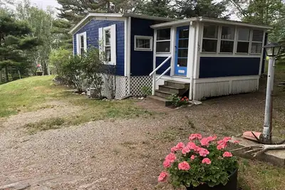 Image de Cottage Waterfront exceptionnelle dans le port de Boothbay