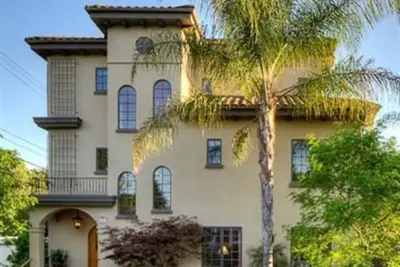 Image de Sereine, Villa privée Oasis - East Downtown Sacramento
