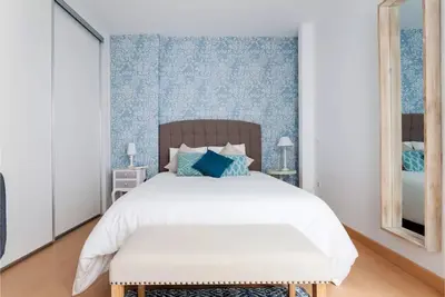 Image de Nouvel appartement élégant dans le centre-ville, très bien situé, ascenseur et terrasse commune près