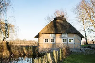 Image de Chaumière Urgemütliche avec grande cheminée et sauna