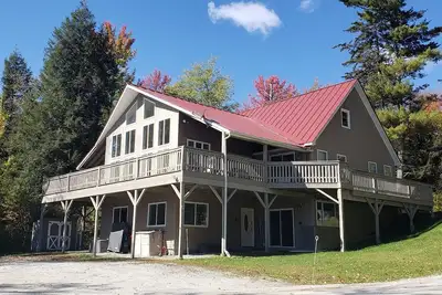 Image de Contemporain spacieux 7br \/ 6. 5 salles de bain près de Killington Vt
