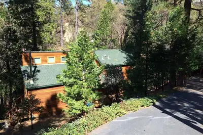 Image de Cabine spacieuse haut de gamme et belle près de Twain Harte avec a \/ c
