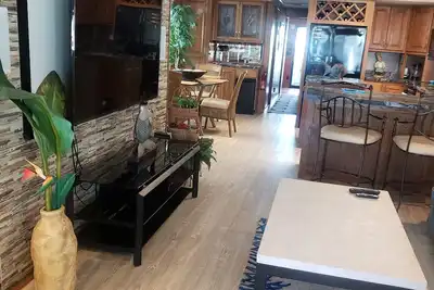 Image de Secret le mieux gardé! House Boat 70 'a tout!