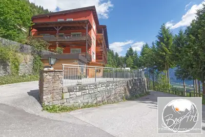 Image de Appartement au rez-de-chaussée W-Lan Haute Vitesse, 6 personnes, terrasse \/ jardin à usage unique