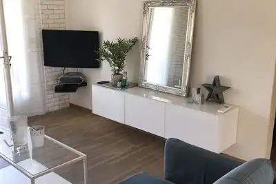 Image de Appartement 2 Chambres avec piscine et parking en sous sol