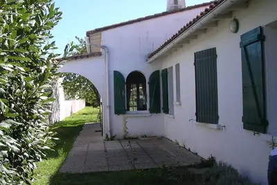 Image de villa Sainte Marie De Re - classée 3 * grand jardin, proche côte sauvage
