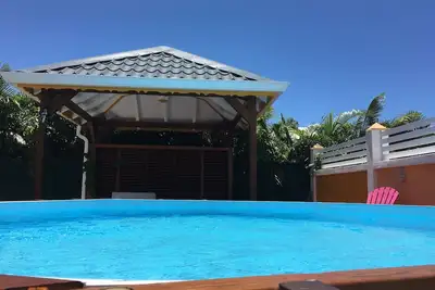 Image de Villa F4 piscine proche plage quartier calme discret