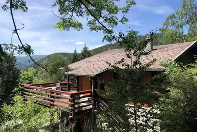 Image de Grand chalet de montagne en pleine nature, vue panoramique, proche Colmar.