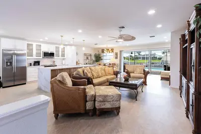 Image de Nouveau! ! ! Un petit coin de paradis à Cape Coral