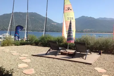 Image de Exceptionnel T3 sur la plage avec terrasse et jardin