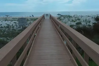 Image de Beachfront 12 @ Ponce Landing
