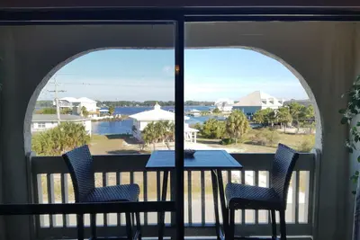 Image de C'est encore l'été à la plage! Réservez vos mini vacances maintenant!