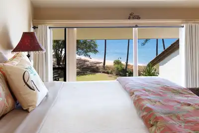 Image de Maui 5 étoiles critiques A / C dans Master, à droite sur la plage de sable! * Makani A Kai B8 *