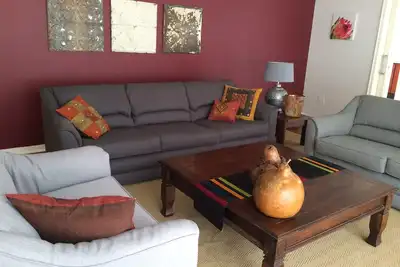 Image de Vivre vert dans un quartier central fermé et calme, confortable et bien entretenu