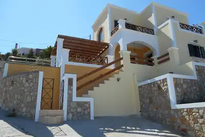 Image de Beautiful, comfortable villa with swimming pool and superb views.