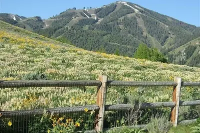 Image de Perfect Sun Valley House: Walk to Sv Lodge & Inclus Services - Amazing Views
