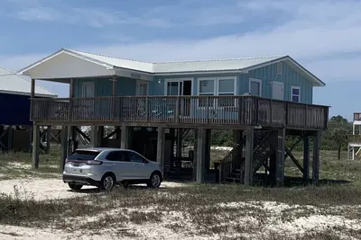 Image de Cottage de charme avec de belles vues sur le golfe - Parfait pour une escapade en famille!