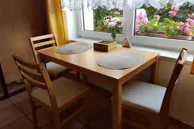 Image de Appartement dans un endroit calme et central dans le pays