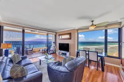 Image de Absolutely Oceanfront-Penthouse Corner - 199 $