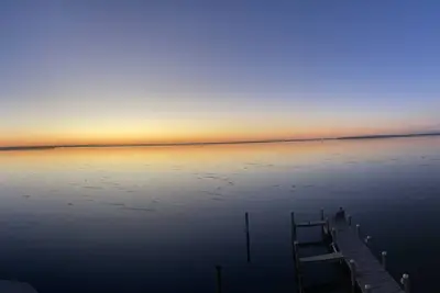 Image de Vue directe sur la baie! Tout neuf - magnifiquement rénové! Seacrets à côté, Midtown