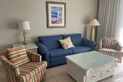 Image de Calypso-August Discounts-1 Br / 2 Ba / Bunk, 3ème étage, chaises de plage inclus