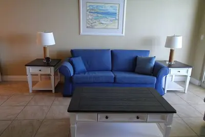 Image de Oceanfront Penthouse-légendaire coucher de soleil Vues-chaises de plage gratuites!
