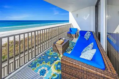Image de Nouveau! Avis 4. 9! Ocean front 2br / 2ba pour 6 personnes Chaises de plage Gratuites Vend!