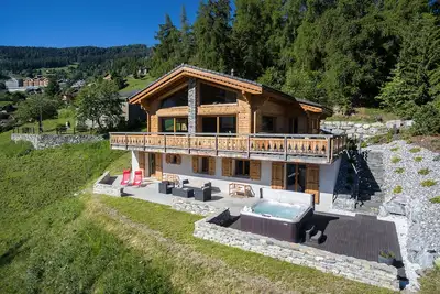 Image de Chalet Charbray - Jacuzzi - Sauna - Views - La Tzoumaz, 4 Vallees