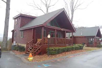 Image de Cabane en bois à 2 chambres avec vue mtn à proximité de la promenade