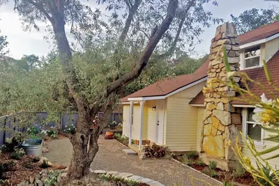 Image de Chic Cottage historique au coeur de 3 rivières - élu meilleure location de vacances 2015