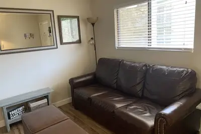 Image de Oak Square, condo d'une chambre au coeur de Gatlinburg (unité 211)