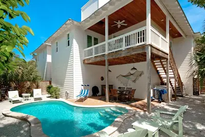 Image de Seashell - Moins de 1 minute à la plage - piscine privée et Pet friendly!