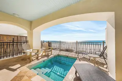 Image de Frangista Tide- Frangista Beach, Piscine, Service De Plage Inclus, Meilleures Vues!