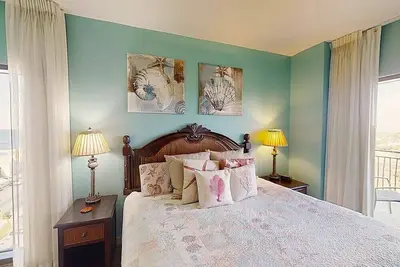 Image de Vues sur le golfe 1 chambre 1 salle de bain 5 personnes Très belle unité