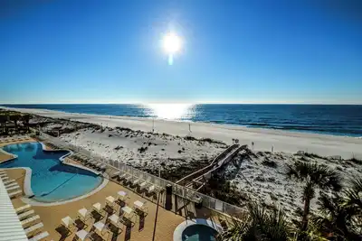 Image de Gulf Front ~ Piscine à entrée zéro ~ Seules quelques dates d'été sont disponibles! Reserve maintenant! ! ! !