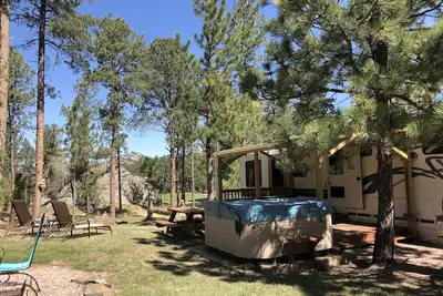 Image de Votre Oasis attend! Glamping avec toutes les commodités. Confortable, privé, relaxant.