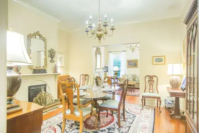 Image de Restez avec Lucky Savannah: Belle maison de 2 chambres avec vue sur Chatham Square