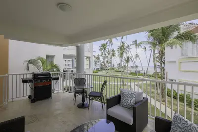 Image de Playa Turquesa I201 - BeachFront, Renseignez-vous sur le code promo de réduction