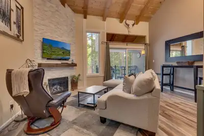 Image de Onyx Gem: 2 Br, 1. 5 Ba Maison de ville Ă Carnelian Bay, pour 5 personnes