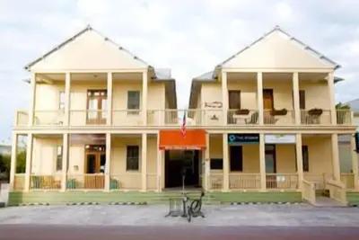 Image de Seaside Propre \"Burke's Oasis\" Gulf & Seaside square views! Emplacement privilégié!