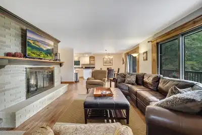 Image de 2 milles à Boyne Mountain et Deer Lake, cadre privé, expérience de la campagne
