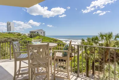 Image de Condo Gulf Front récemment rénové avec piscine à Seagrove, 2 vélos!