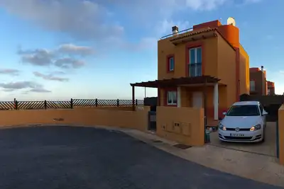 Image de Attractive Front Line detached villa with Superb Jacuzzi & fibre-optic Internet