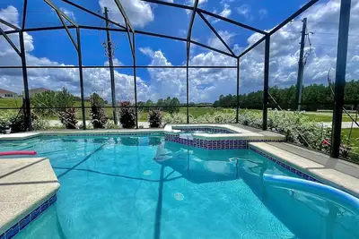 Image de Sunshine Dreams Villa -15 Min À Disney- Piscine Sud Et Salle Spa-Games