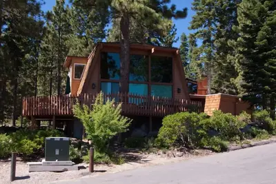 Image de Edgecliff: 4 Br, 2 Ba Maison à Tahoe City, pour 10 personnes