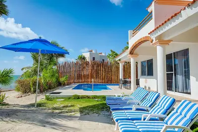 Image de 3 chambres, 2 salles de bain Beach House avec piscine. Ac, Wifi. Une courte distance en voiture de Tulum.