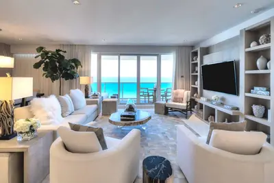 Image de **Luxueux! 5 * étoiles 4 chambres direct Ocean Penthouse étage supérieur à South Beach
