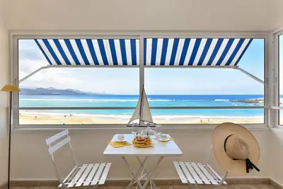 Image de City Beach Apartment Las Canteras Lz84h